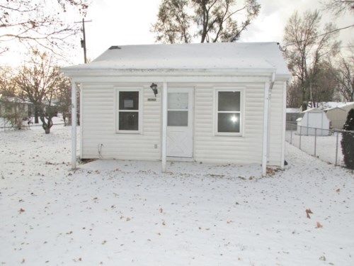3828 Burchfield Dr., Lansing, MI 48910