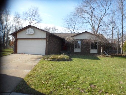 38109 Lincolndale Dr, Sterling Heights, MI 48310