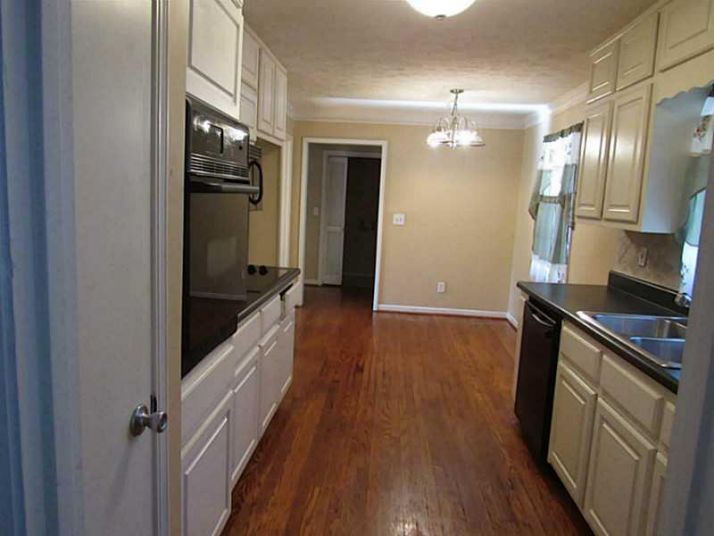 3010 Albatross Lane, Decatur, GA 30034