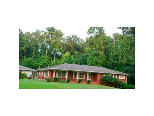 7440 Bethsaida Drive, Riverdale, GA 30296