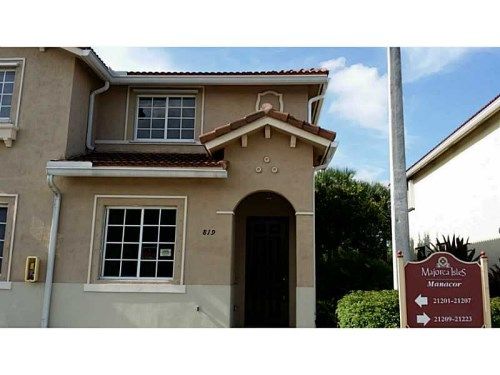 21205 NW 14 PL # 819, Miami, FL 33169