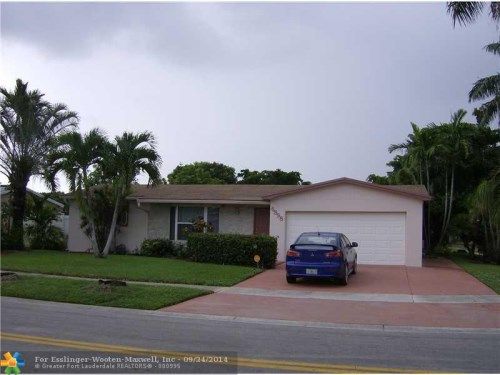6898 NW 1 CT, Pompano Beach, FL 33063