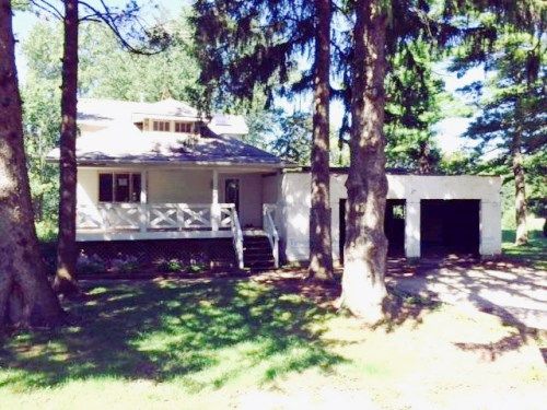 400 Park Ave., Fox River Grove, IL 60021