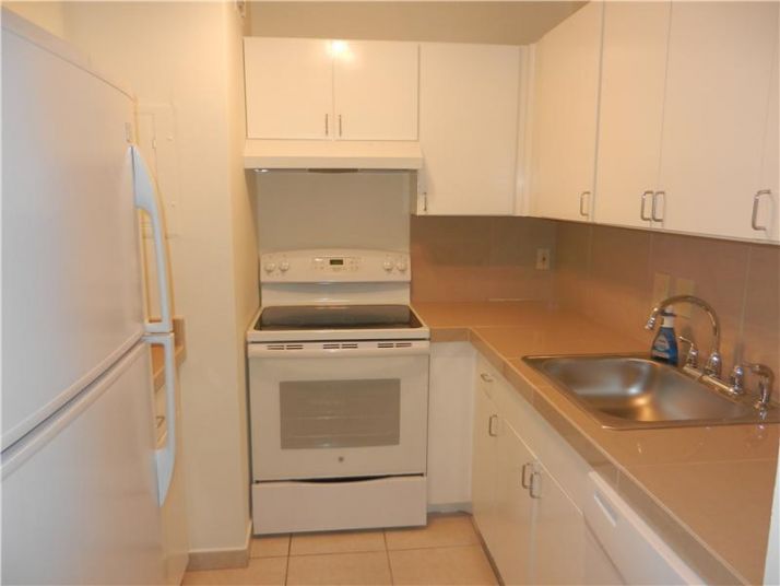 9103 SW 137 TE # G, Miami, FL 33176