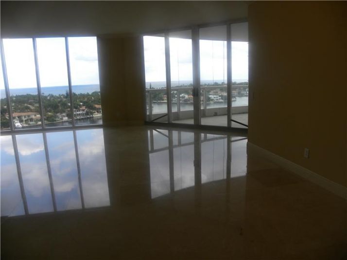 21200 POINT PL # 1203, Miami, FL 33180