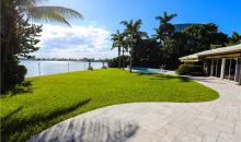 580 SABAL PALM RD Miami, FL 33137