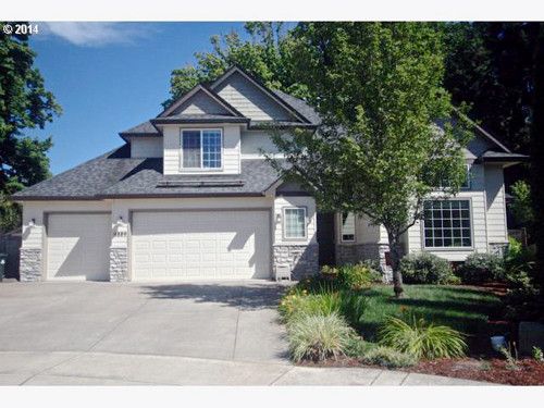 6889 SIMEON DR, Springfield, OR 97478
