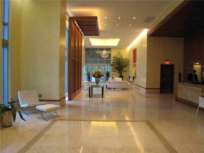 1060 BRICKELL AV # 1005, Miami, FL 33131