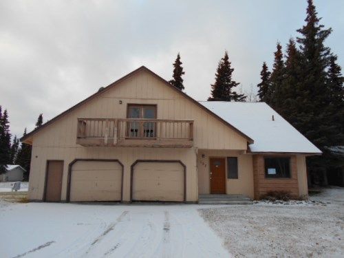 157 N Brentwood St, Soldotna, AK 99669