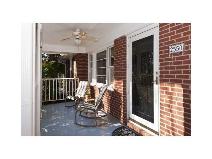 2550 Woodridge Drive, Decatur, GA 30033