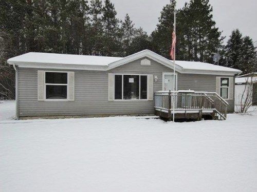 60 17 Mile Rd NE, Cedar Springs, MI 49319