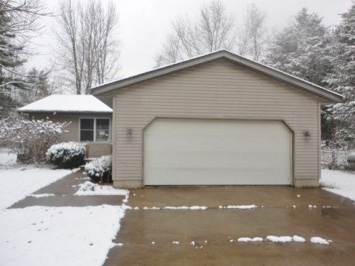 10092 Deer Sight Dr, Middleville, MI 49333