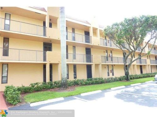5824 Coral Lake Dr # 212, Pompano Beach, FL 33063