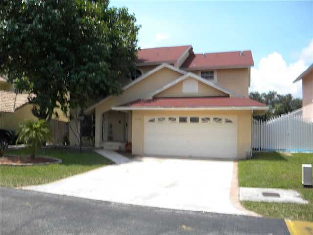 18658 NW 78 CT, Hialeah, FL 33015