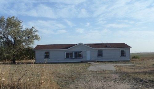 11163 Quaker Rd, Dodge City, KS 67801