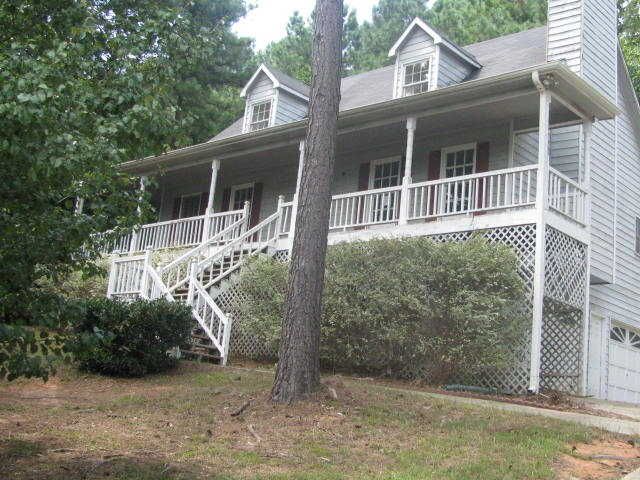 16 Little John Way, Douglasville, GA 30134