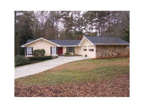 741 Dorsey Circle Sw, Lilburn, GA 30047