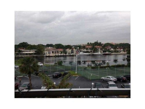 701 THREE ISLANDS BL # 418, Hallandale, FL 33009