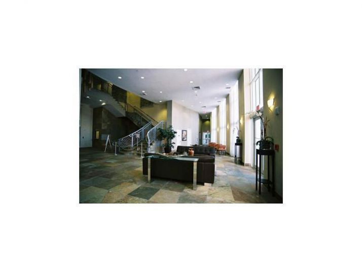 1755 E HALLANDALE BEACH BL # 502E, Hallandale, FL 33009