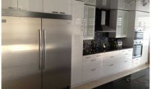 200 LESLIE DR # 410 Hallandale, FL 33009