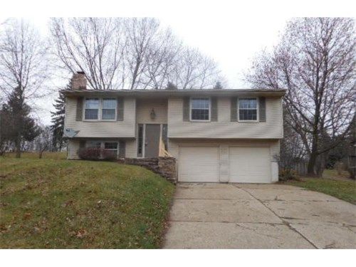 942 Bayberry Drive, Massillon, OH 44646