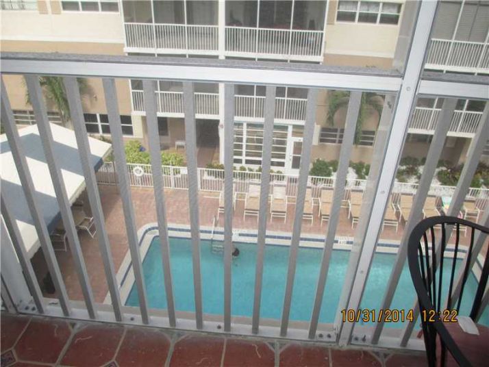 2097 S OCEAN DR # 406, Hallandale, FL 33009