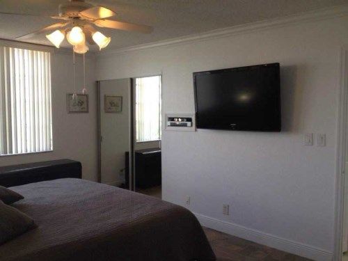 6921 ENVIRON BL # 6T, Fort Lauderdale, FL 33319