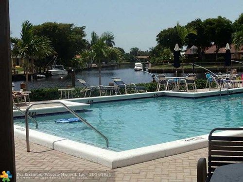 110 Cypress Club Dr # 121, Pompano Beach, FL 33060