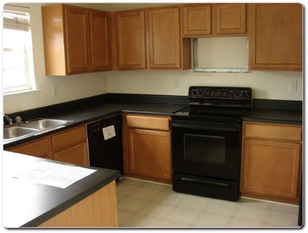 135 Ranlo Ave, Gastonia, NC 28054