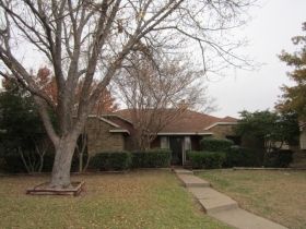 3131 Owen Ln, Mesquite, TX 75150