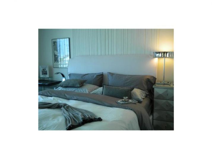 400 S POINTE DR # 1202, Miami Beach, FL 33139