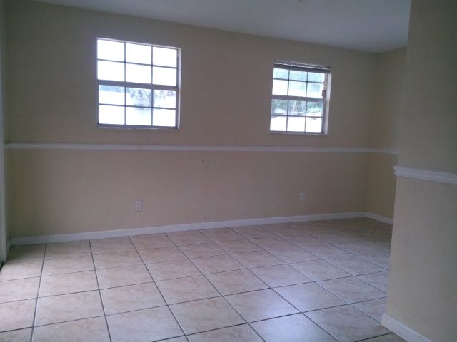 310 Center St, Ormond Beach, FL 32174
