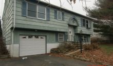 126 Meadow Lark Rd Naugatuck, CT 06770