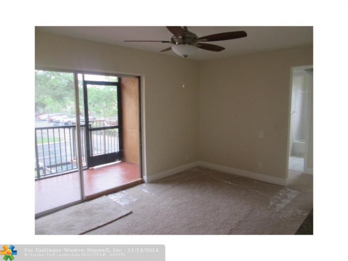 4425 Treehouse Ln # E, Fort Lauderdale, FL 33319