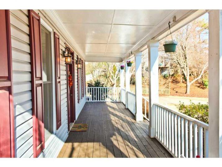 2107 Featherston Place Sw, Marietta, GA 30064