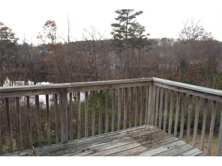 730 Glastonbury Court, Cumming, GA 30041