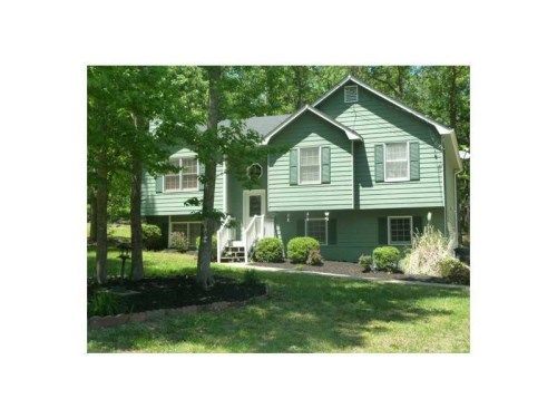 665 Dillon Dr, Douglasville, GA 30134