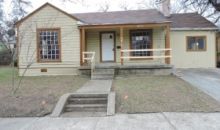 2121 West Lakeview Dr Dallas, TX 75211