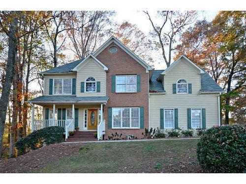 4945 Hyde Court, Cumming, GA 30040