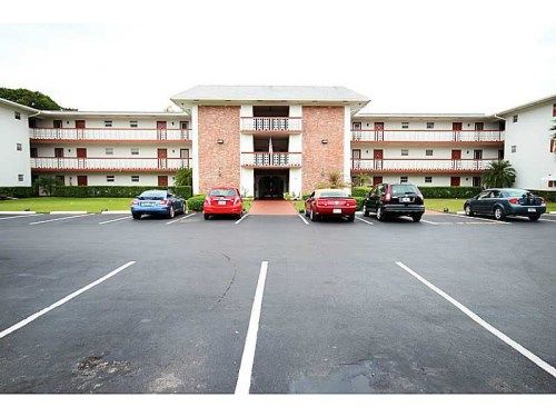 1201 S HILLCREST CT # 311, Hollywood, FL 33021