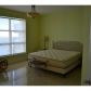 3500 MYSTIC POINTE DR # PH-6, Miami, FL 33180 ID:11468521
