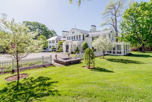 445 West Rd, Manchester, VT 05254