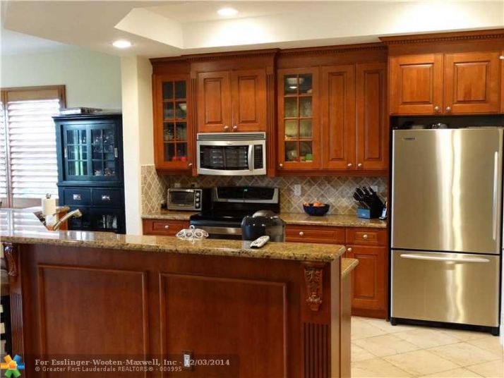 8055 NW 128TH LN # 15-C, Pompano Beach, FL 33076
