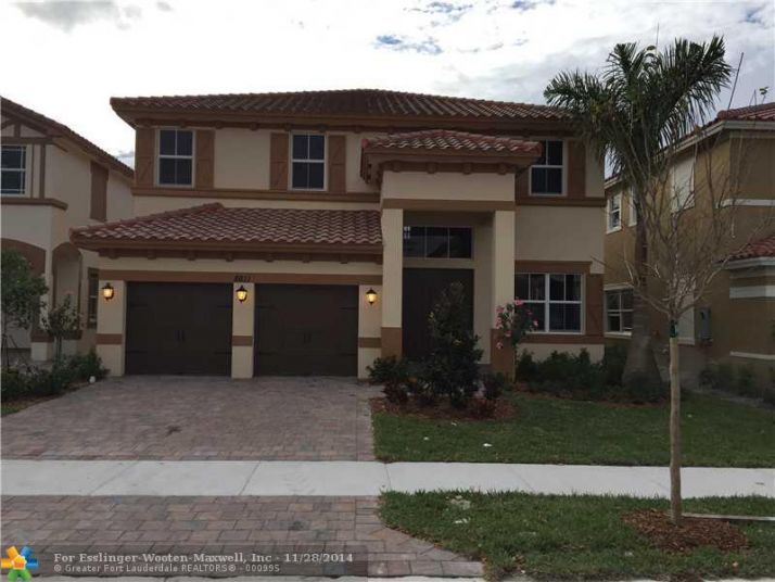 8611 WATERSIDE CT, Pompano Beach, FL 33076