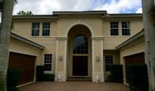 6005 PINEWOOD AV Pompano Beach, FL 33067