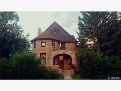 907 12th St, Boulder, CO 80302