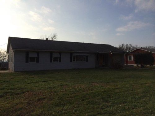 2642 Highway E, New Haven, MO 63068