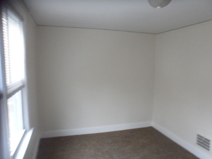 21408 Panama St, Warren, MI 48091