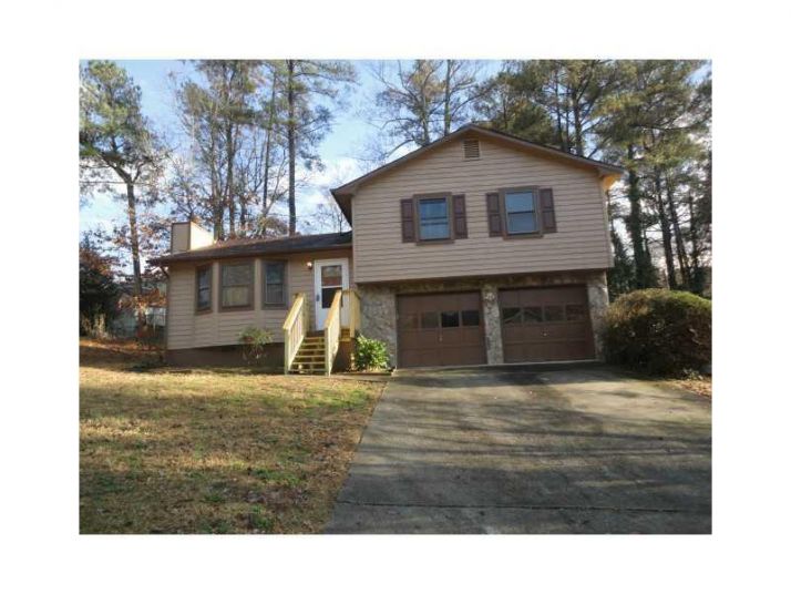 3798 Burnt Leaf Lane, Snellville, GA 30039