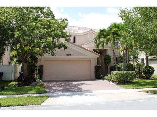 15614 SW 53 CT, Hollywood, FL 33027